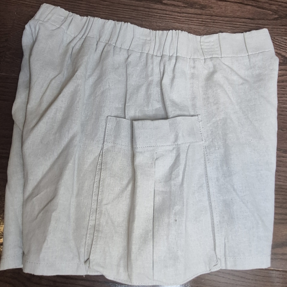 Forever21 Light Gray Linen Shorts with box Pockets